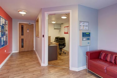 1 bed flat, Victoria Road, City Centre, Chester, CH22AX - Image 9